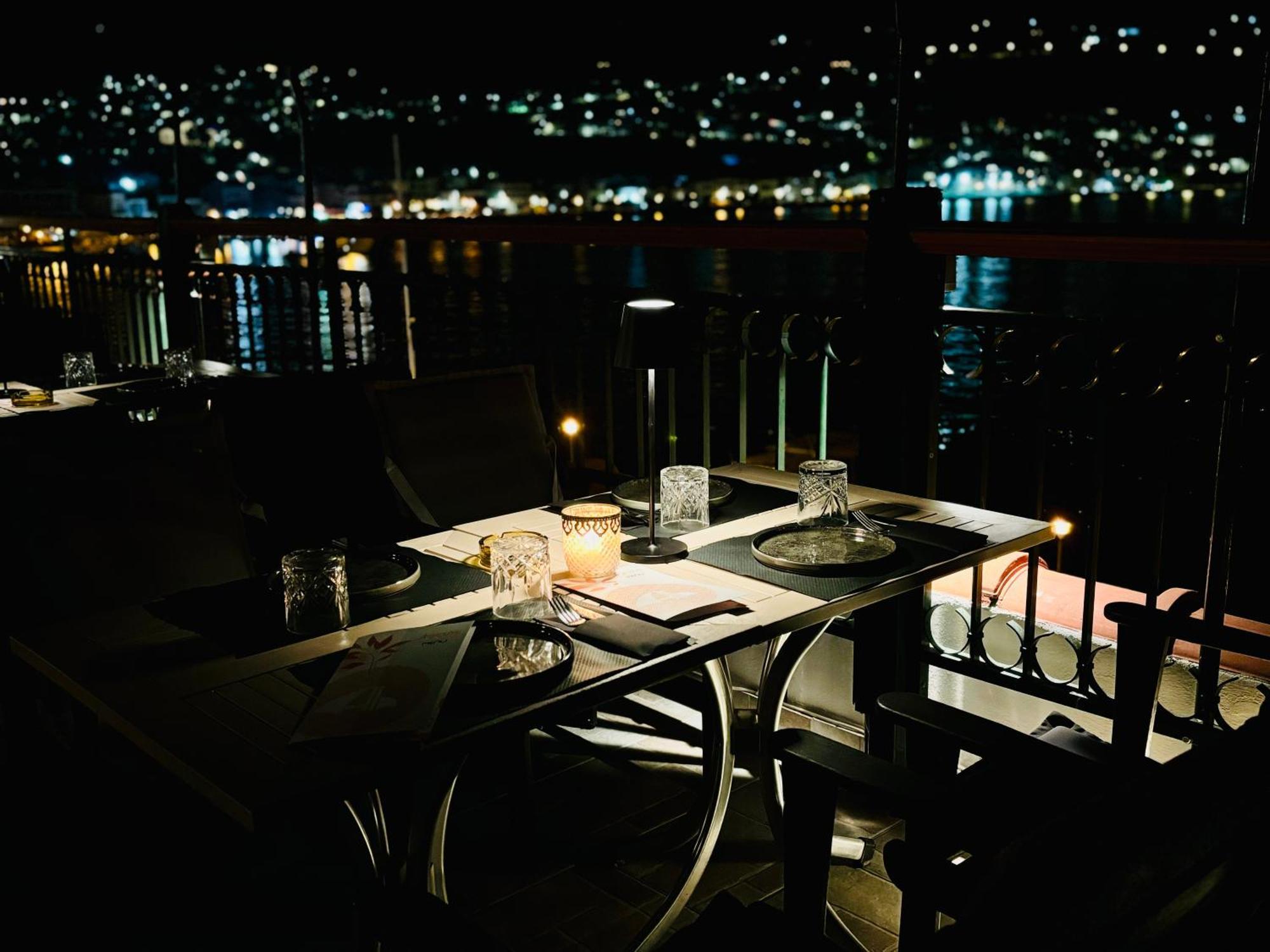 Aeolis Hotel Samos Town Exterior foto